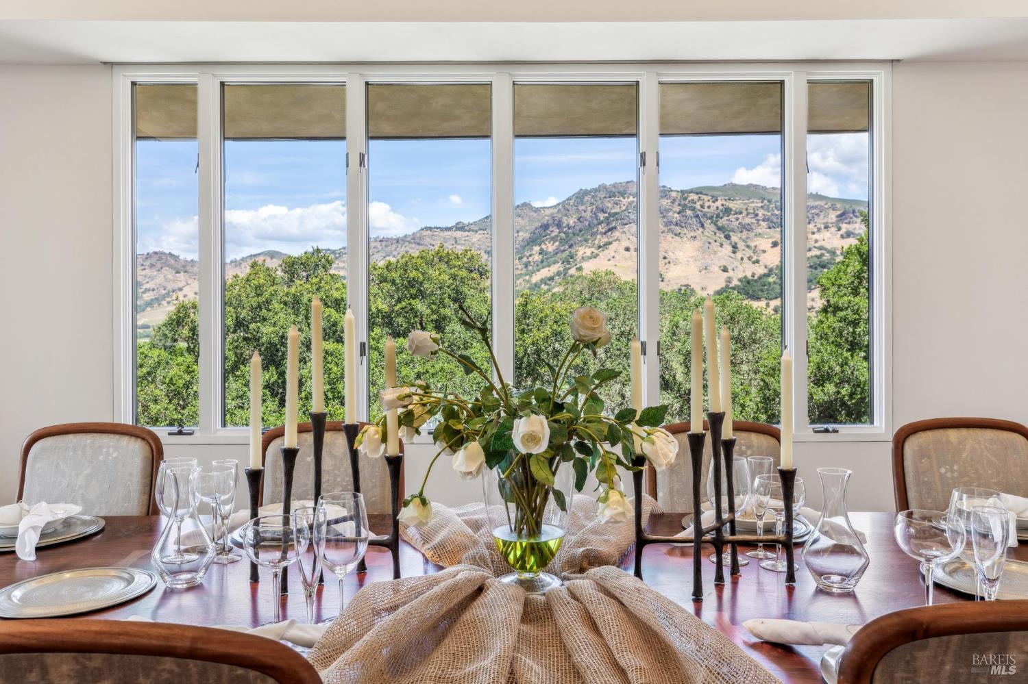 Napa, California, 94558, United States, 6 Bedrooms Bedrooms, ,8 BathroomsBathrooms,Residential,For Sale,1838690