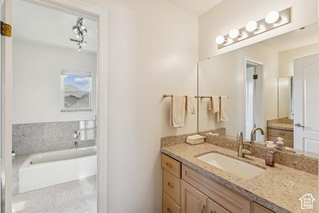 Layton, Utah, 84040, United States, 5 Bedrooms Bedrooms, ,4 BathroomsBathrooms,Residential,For Sale,1992771