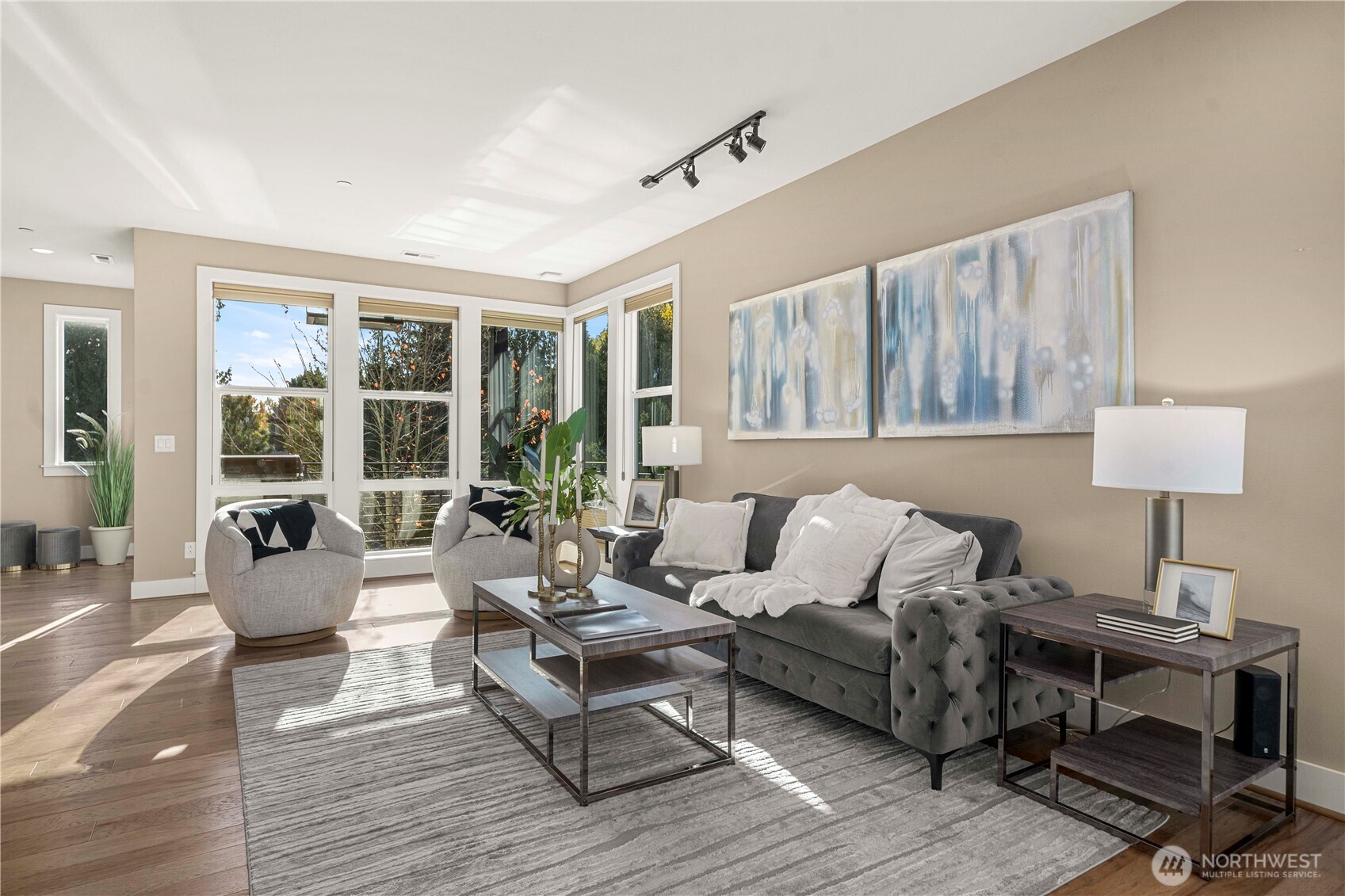 Bothell, Washington, 98011, United States, 4 Bedrooms Bedrooms, ,3 BathroomsBathrooms,Residential,For Sale,1992873