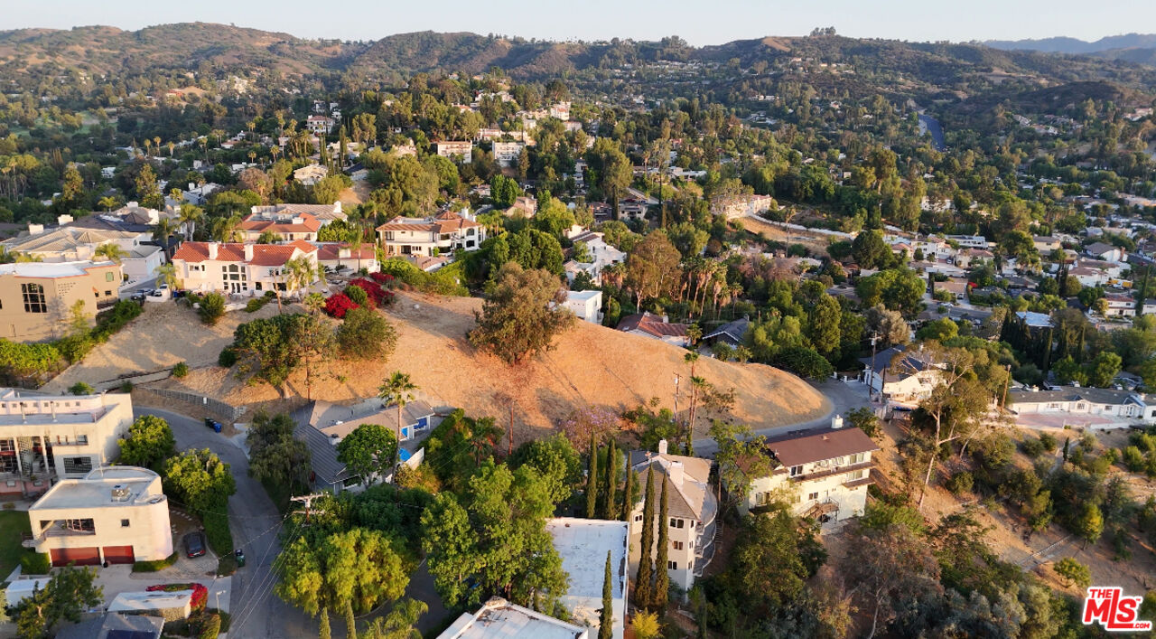 Woodland Hills, California, 91364, United States, ,Land,For Sale,1876218