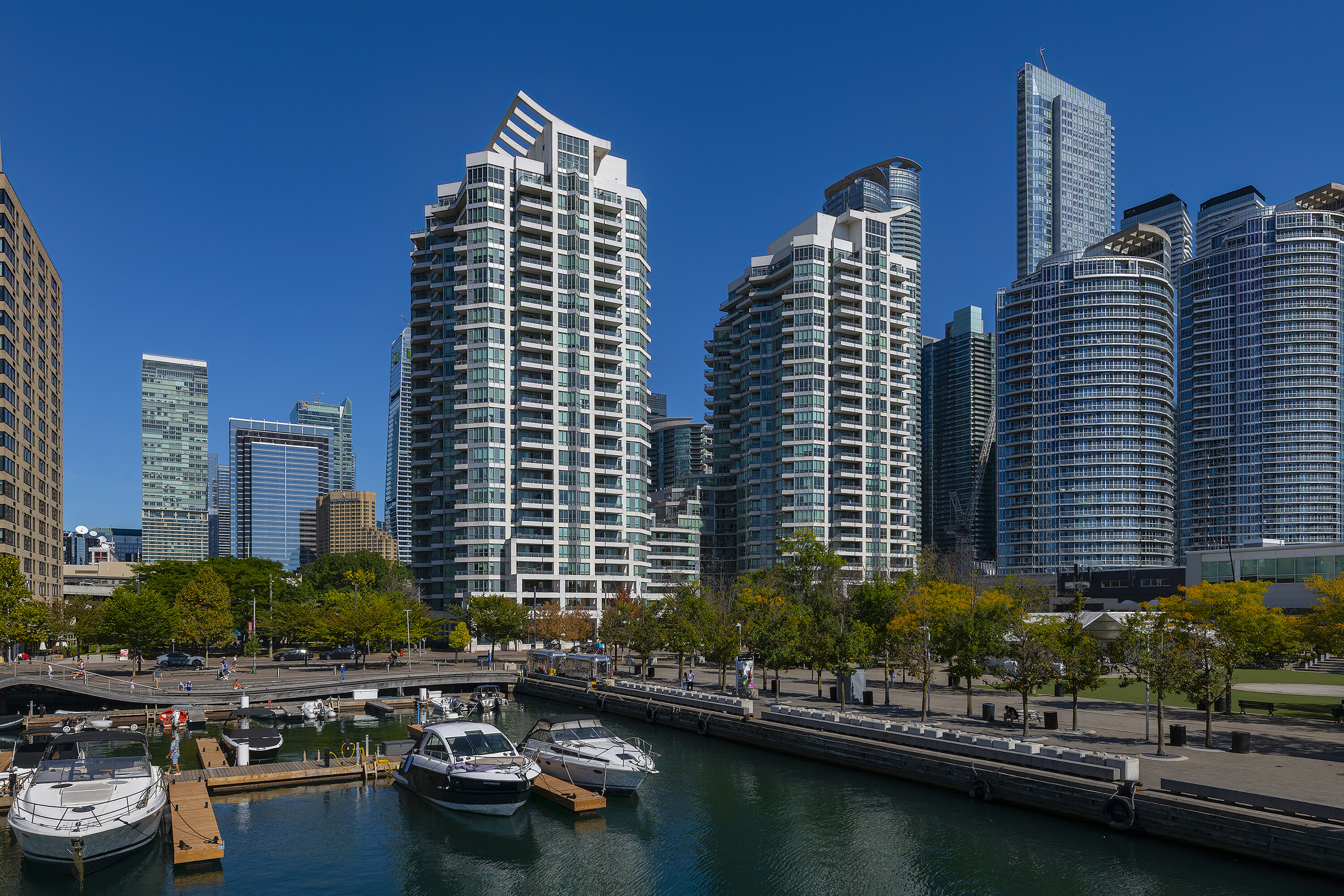  Waterfront Views - 物件實景