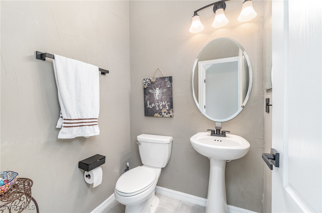 Estero, Florida, 33928, United States, 5 Bedrooms Bedrooms, ,5 BathroomsBathrooms,Residential,For Sale,1880465
