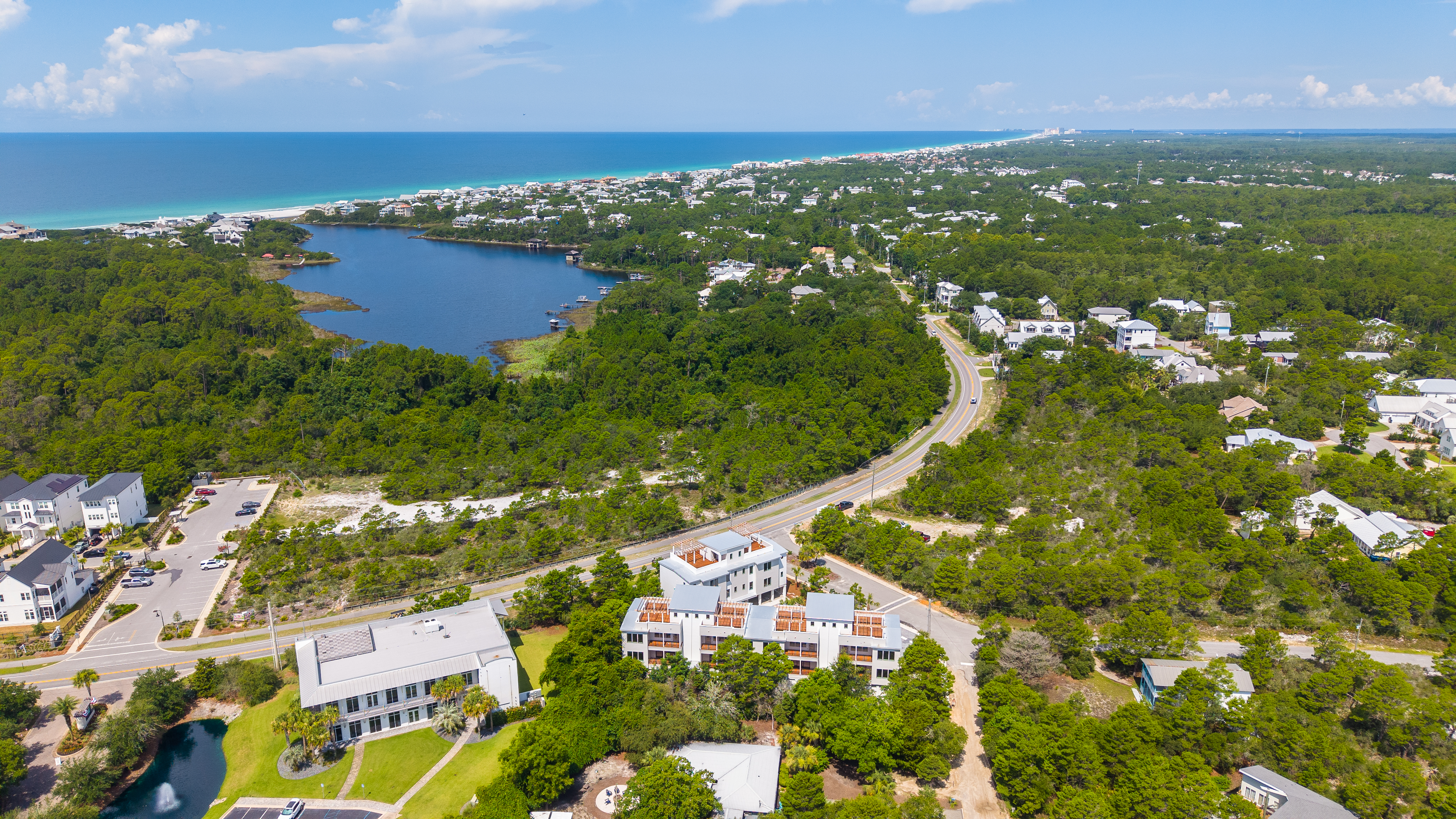  Luxury 30A Townhome with Rooftop Retreat Near Draper Lake and Beach Access - 物件實景