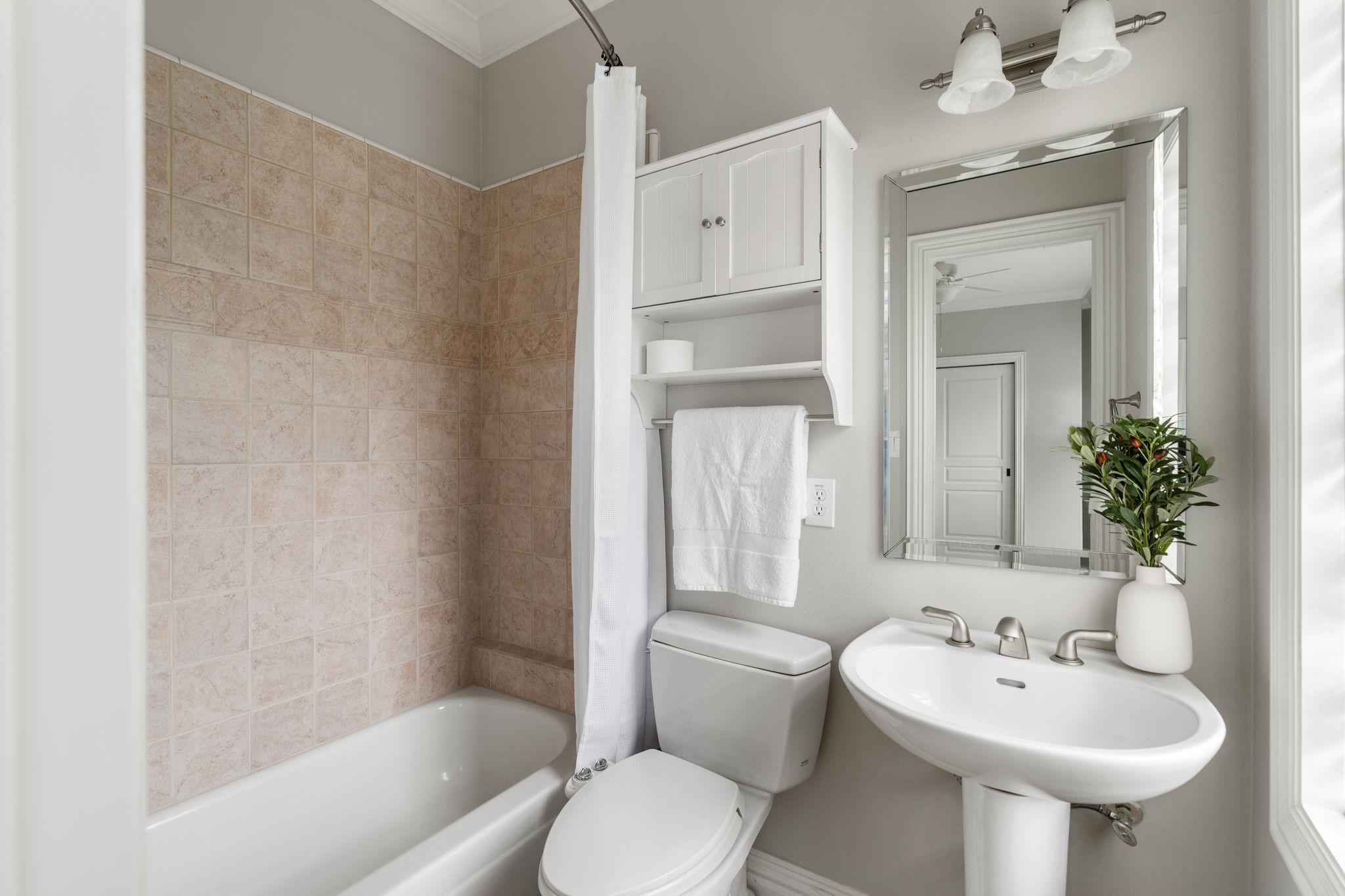  1824 Vermont Street - 物件實景