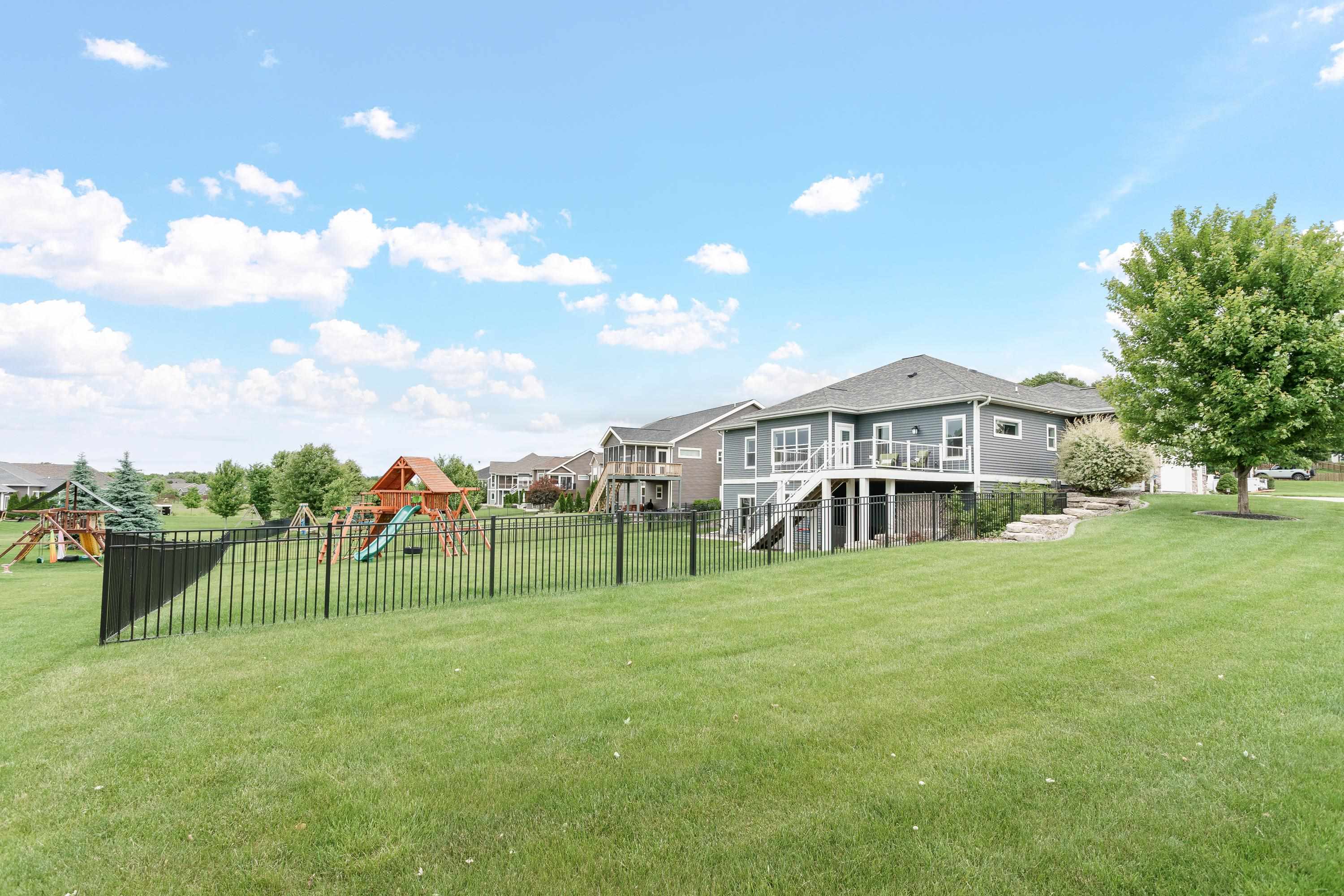 Deforest, Wisconsin, 53532, United States, 4 Bedrooms Bedrooms, ,3 BathroomsBathrooms,Residential,For Sale,1923303