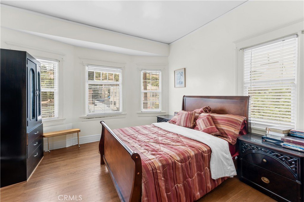 Los Angeles, California, 90031, United States, 3 Bedrooms Bedrooms, ,1 BathroomBathrooms,Residential,For Sale,1990461