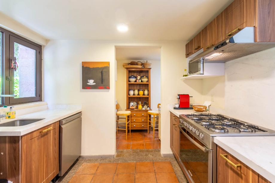 San Miguel de Allende, Guanajuato, 37700, Mexico, 2 Bedrooms Bedrooms, ,2 BathroomsBathrooms,Residential,For Sale,1948873