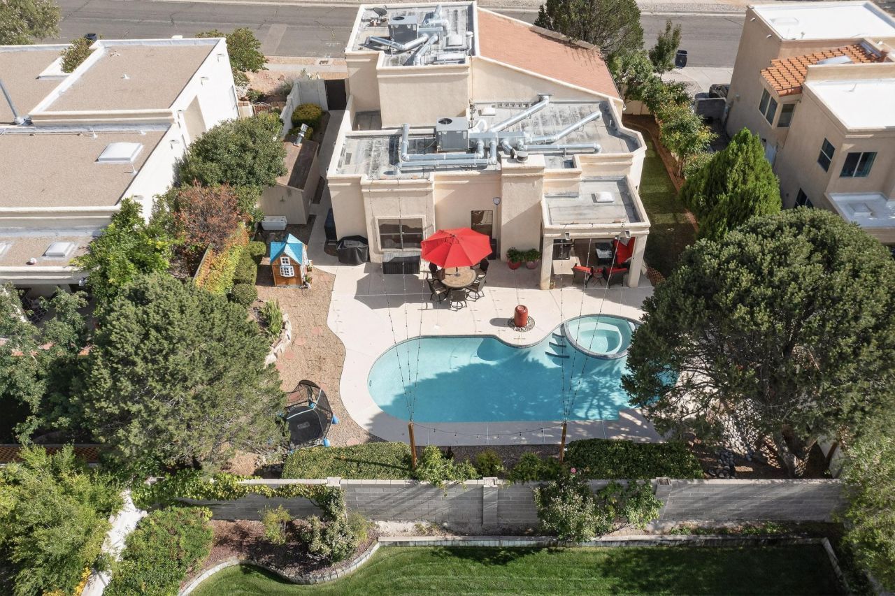 Albuquerque, New Mexico, 87109, United States, 3 Bedrooms Bedrooms, ,3 BathroomsBathrooms,Residential,For Sale,1949452
