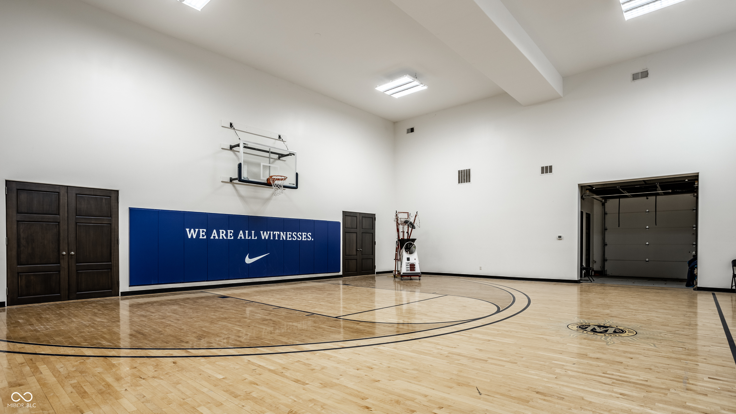 Zionsville, Indiana, 46077, United States, 5 Bedrooms Bedrooms, ,9 BathroomsBathrooms,Residential,For Sale,2012395