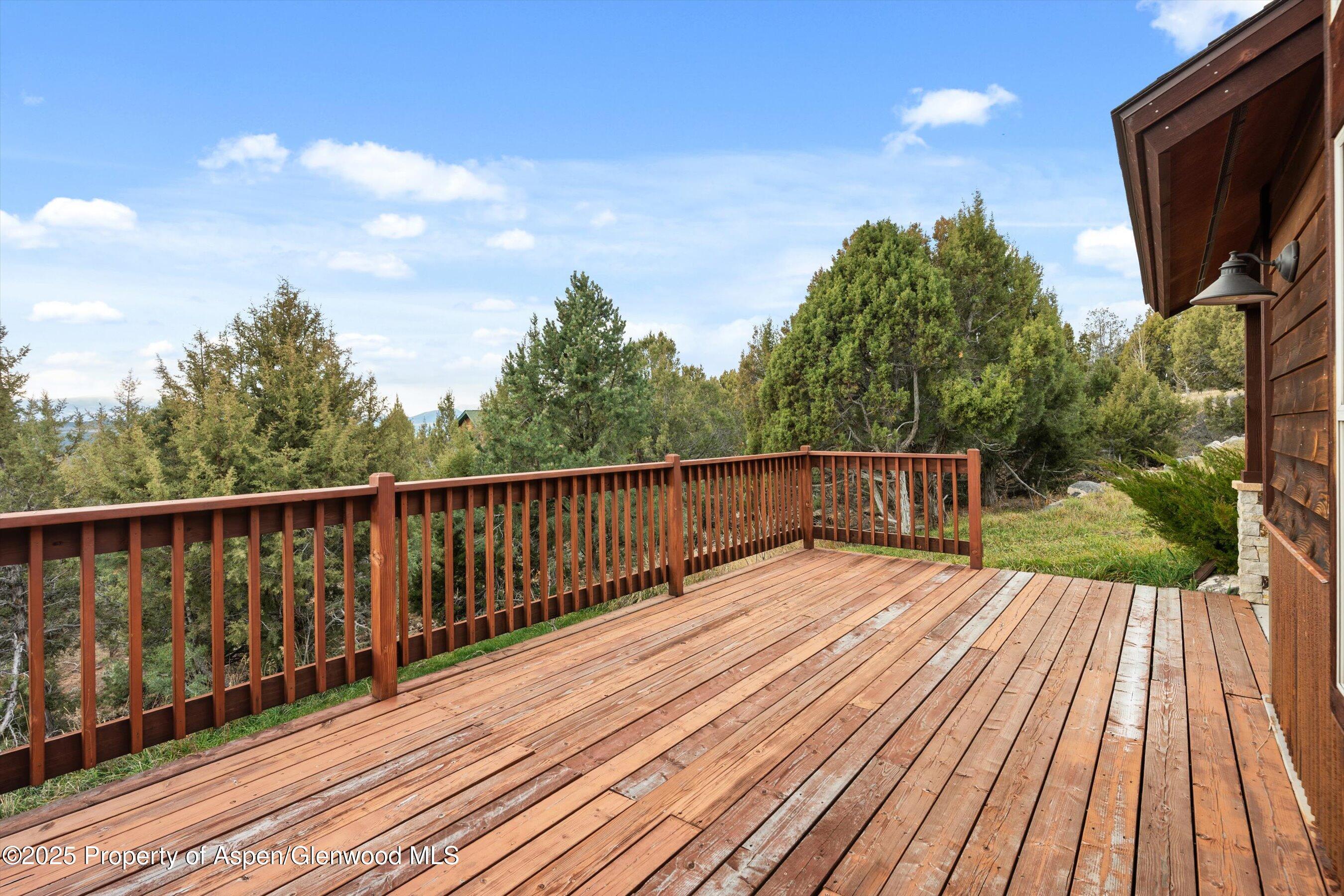 Glenwood Springs, Colorado, 81601, United States, 4 Bedrooms Bedrooms, ,3 BathroomsBathrooms,Residential,For Sale,2000714