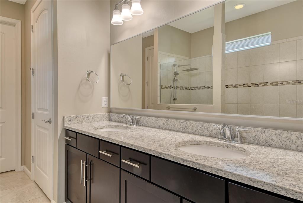 Bradenton, Florida, 34211, United States, 3 Bedrooms Bedrooms, ,2 BathroomsBathrooms,Residential,For Sale,1829078