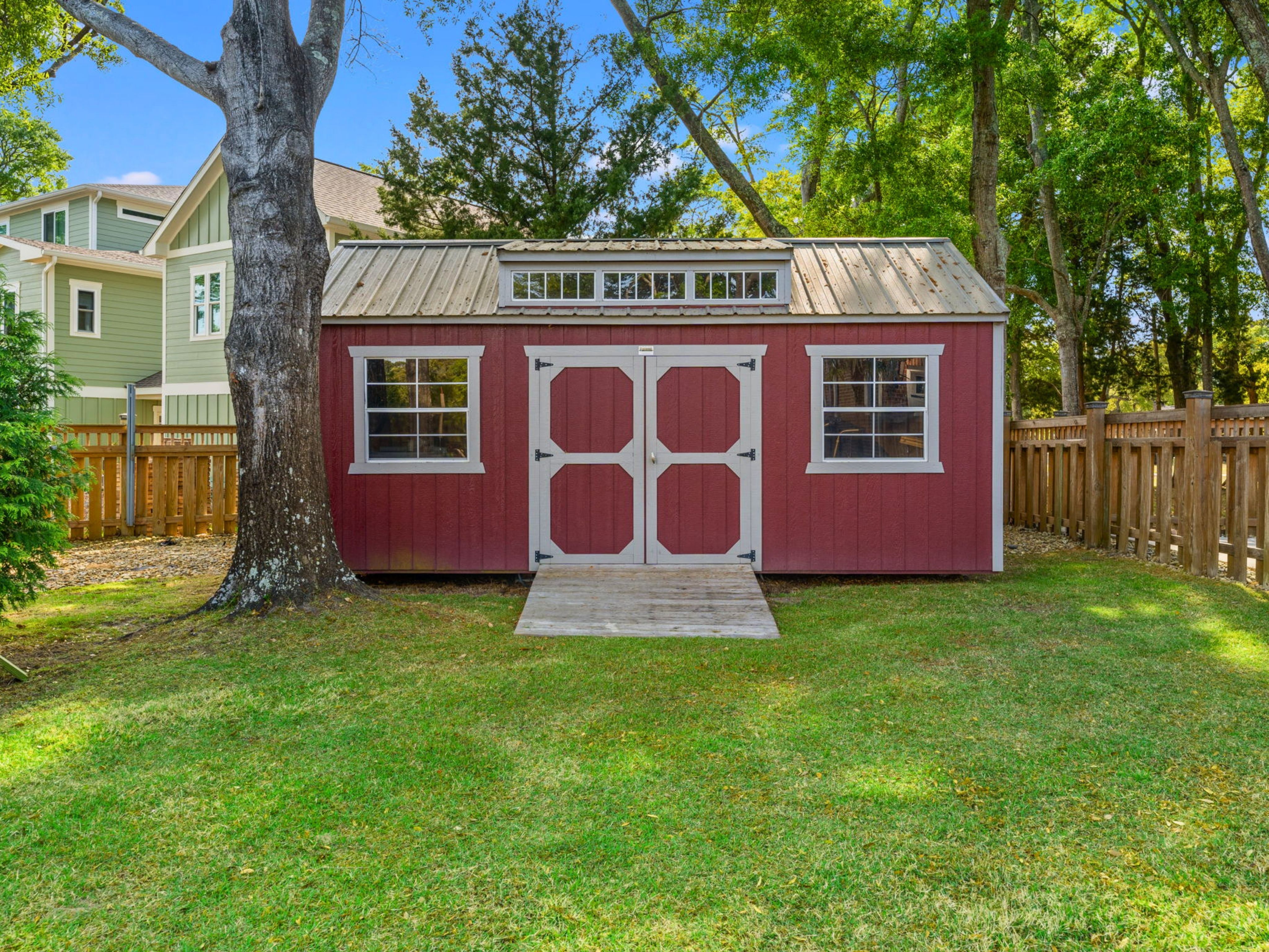  404 Shoreline Drive East, Sunset Beach, NC 28468 - 物件實景