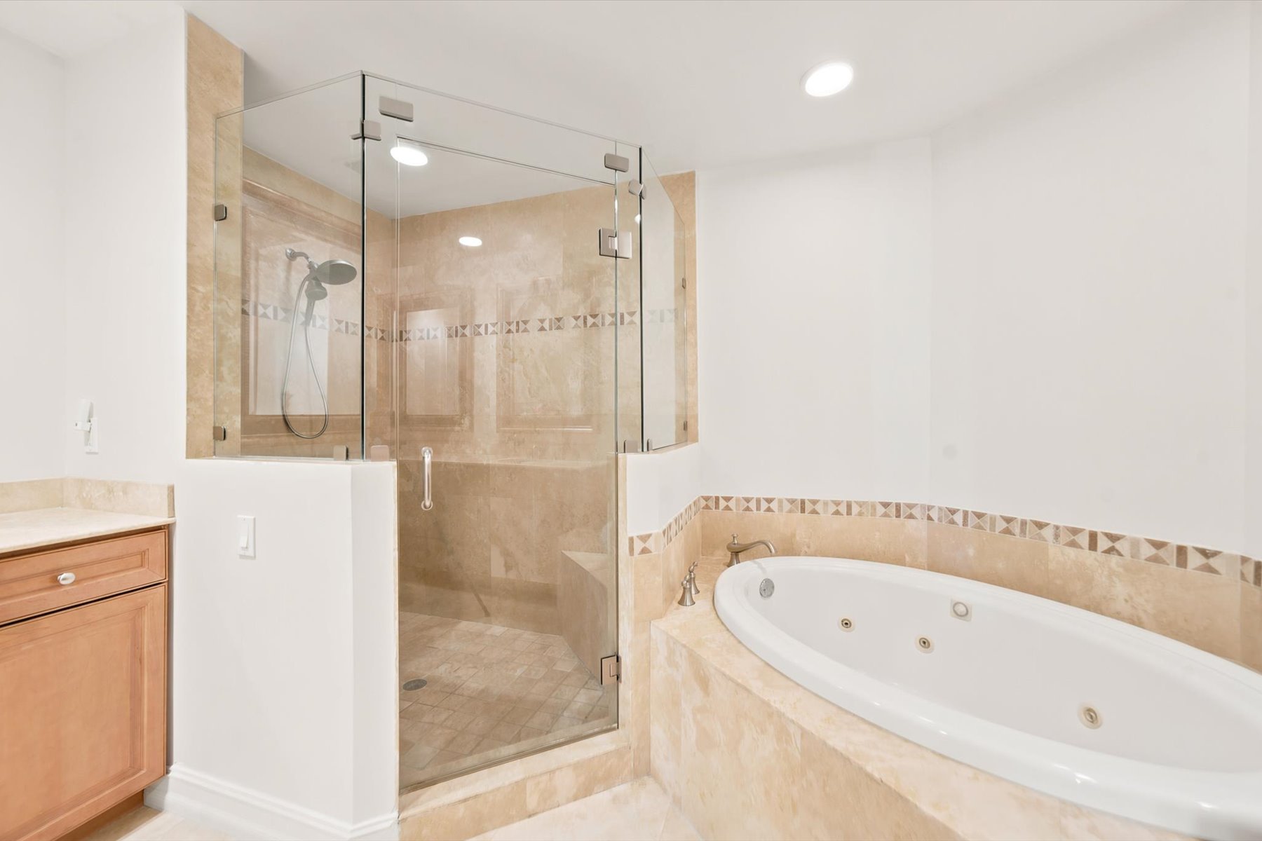  3135 S Highway A1a, Unit# 303, Melbourne Beach, FL, 32951 - 物件實景