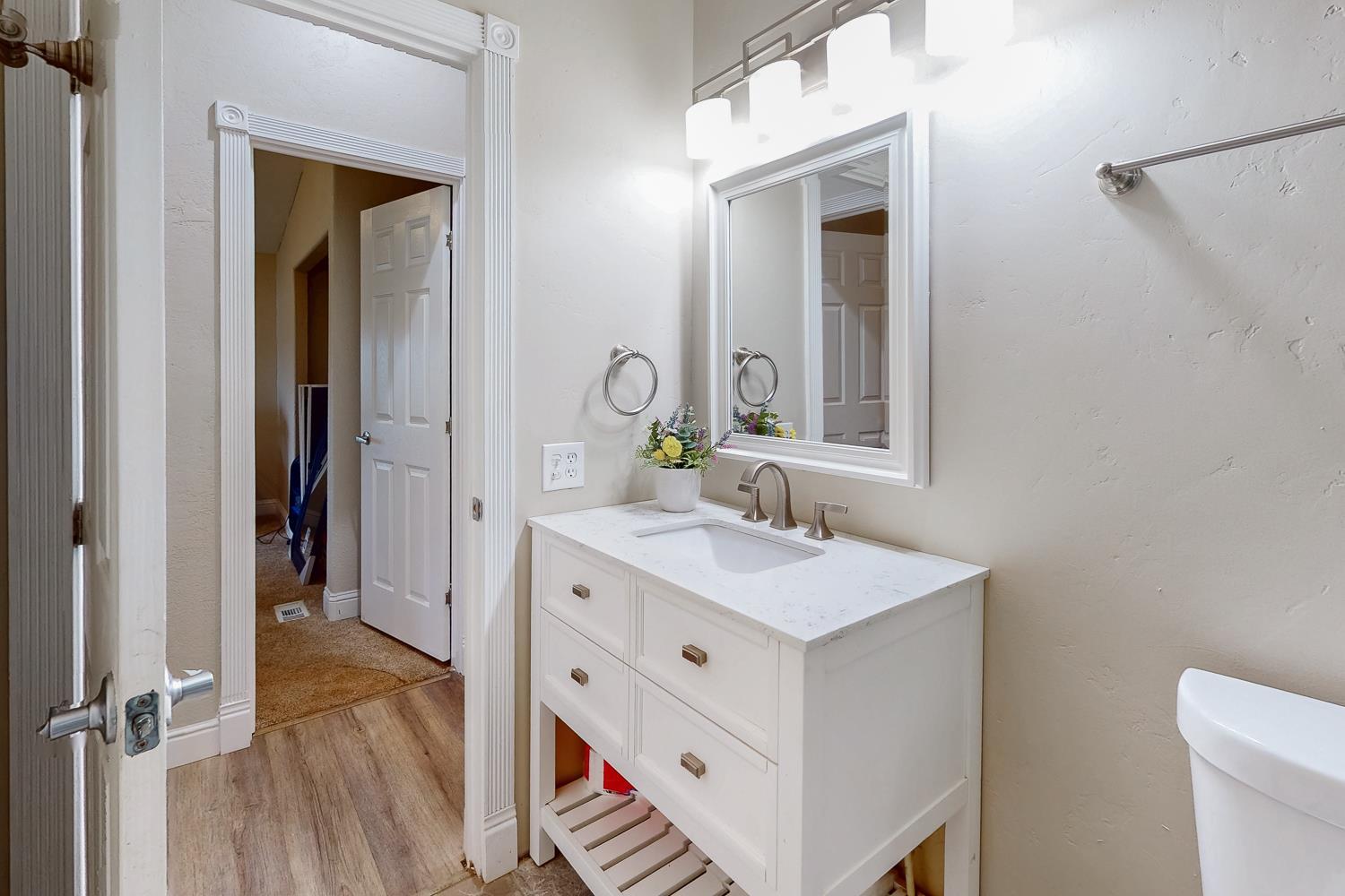 Oroville, California, 95966, United States, 2 Bedrooms Bedrooms, ,2 BathroomsBathrooms,Residential,For Sale,2008173