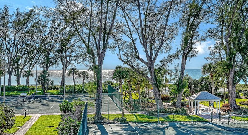 Longboat Key, Florida, 34228, United States, 2 Bedrooms Bedrooms, ,2 BathroomsBathrooms,Residential,For Sale,1989062