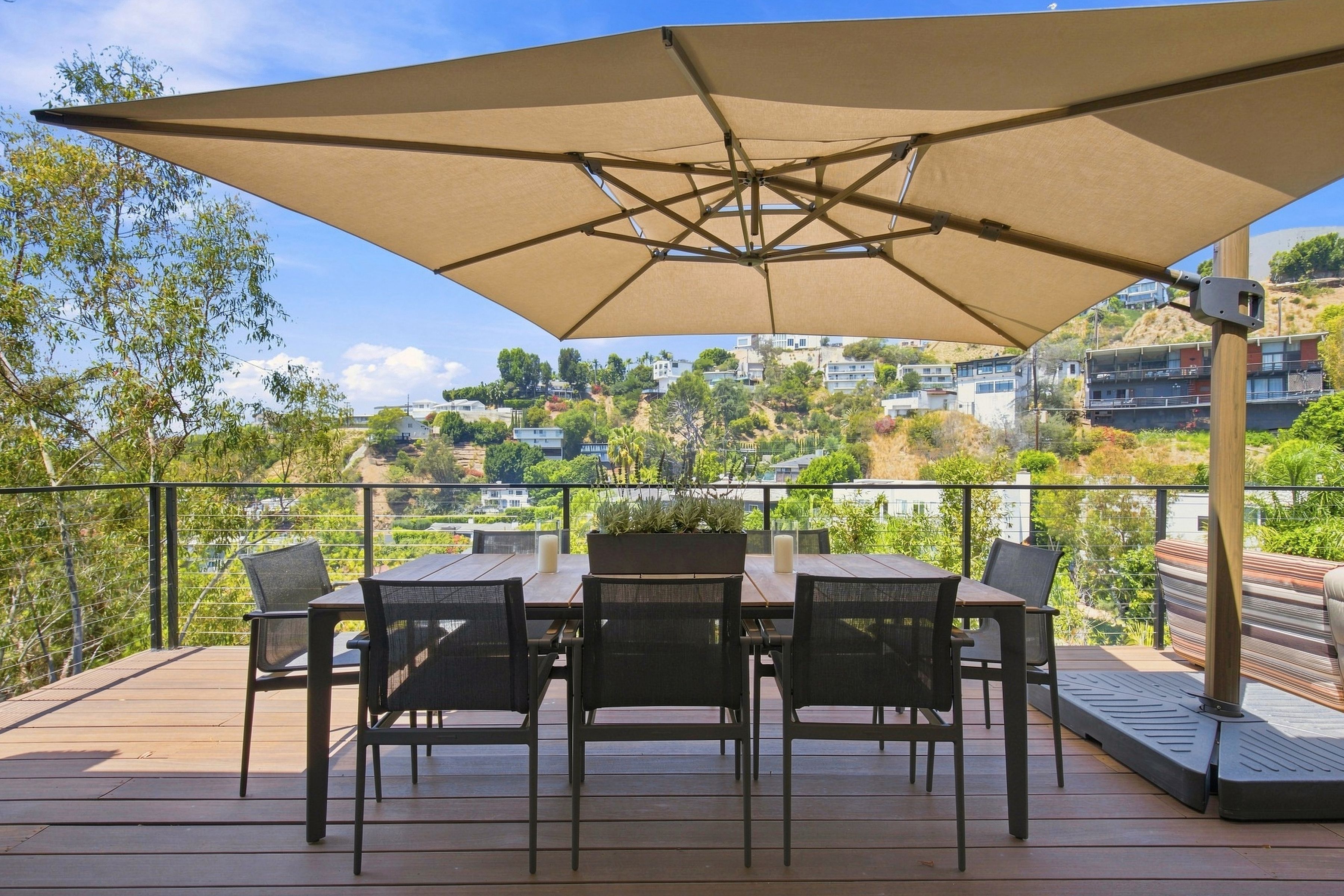  Turnkey Contemporary in Hollywood Hills - 物件實景