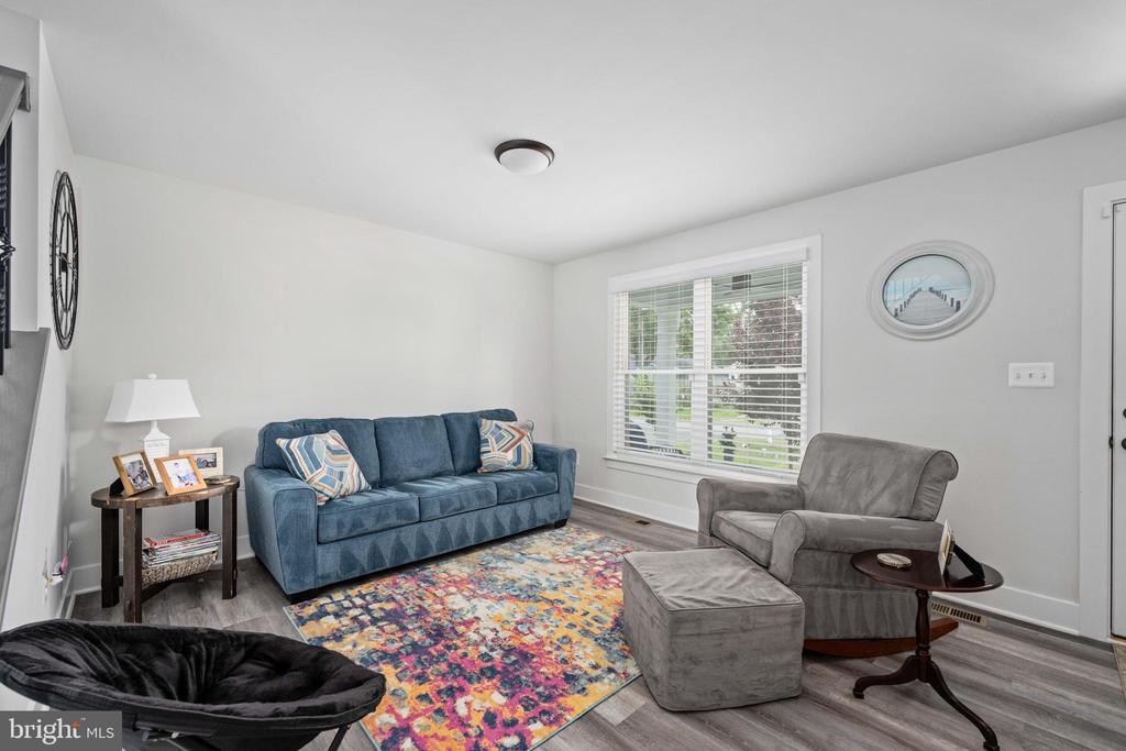 Colonial Beach, Virginia, 22443, United States, 4 Bedrooms Bedrooms, ,3 BathroomsBathrooms,Residential,For Sale,1917593