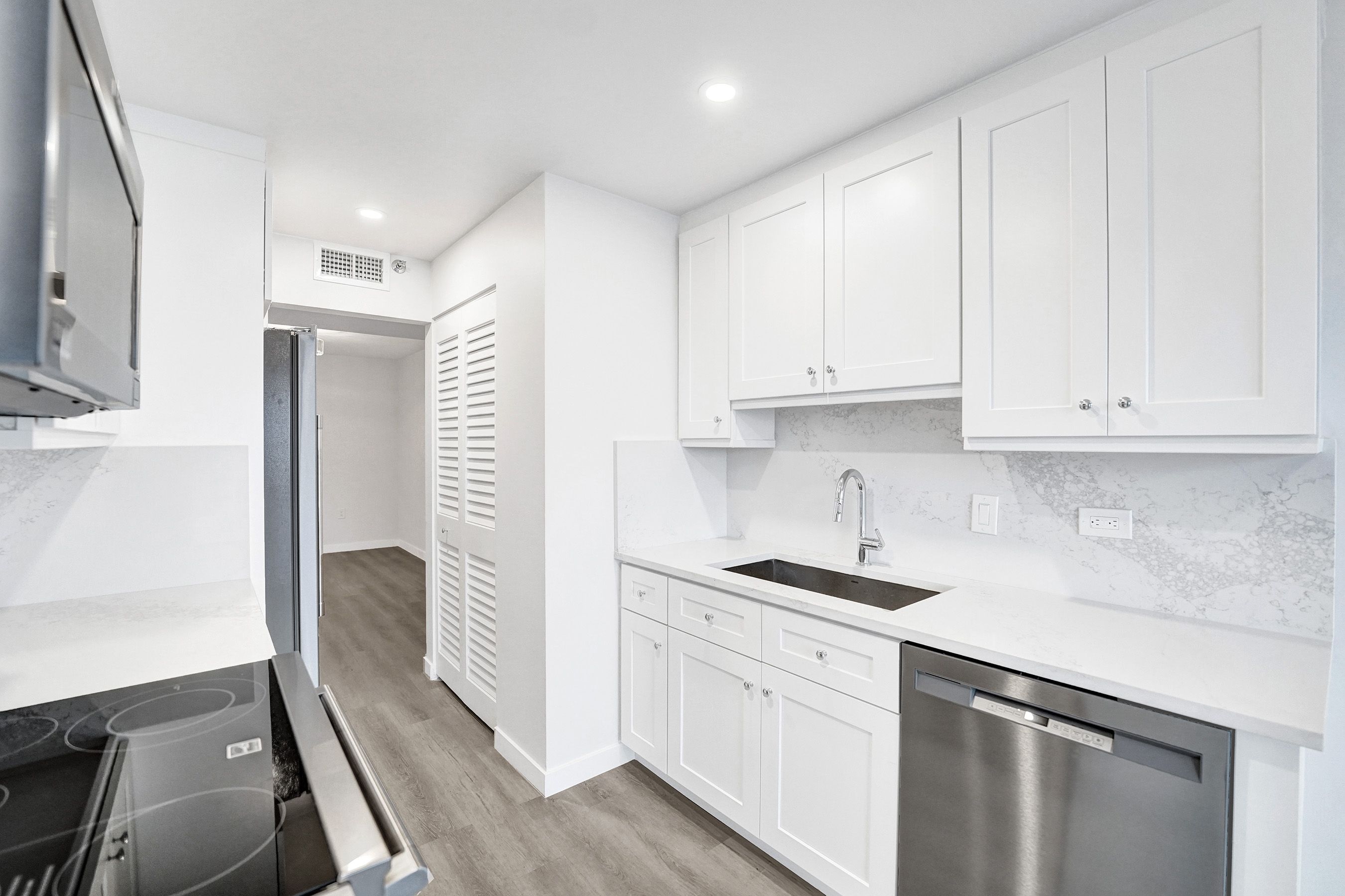  1201 S Ocean Drive, Hollywood, FL, 33019 - 物件實景