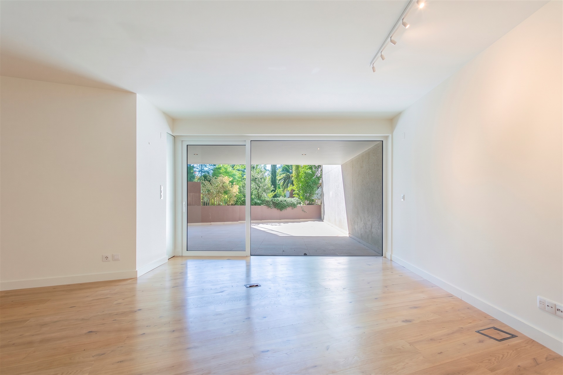  Flat, 2 bedrooms, for Sale - 物件實景