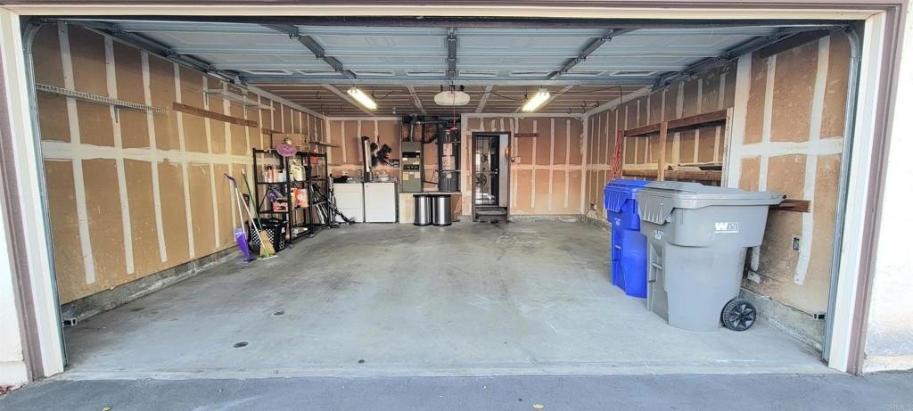 Oceanside, California, 92057, United States, 3 Bedrooms Bedrooms, ,3 BathroomsBathrooms,Residential,For Sale,1950821