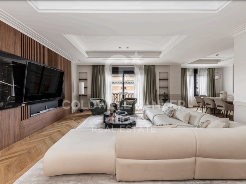 Madrid, Comunidad de Madrid, ES, 3 Bedrooms Bedrooms, ,4 BathroomsBathrooms,Residential,For Sale,1868808