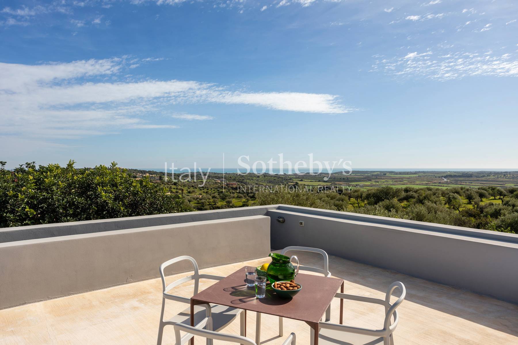  Elegant designer villa overlooking the Gulf of Noto - 物件實景