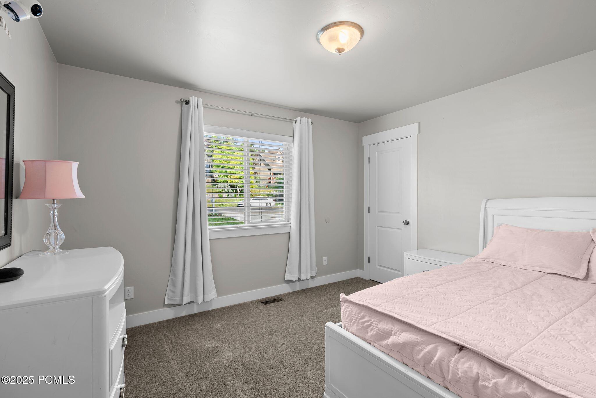 Heber City, Utah, 84032, United States, 6 Bedrooms Bedrooms, ,2 BathroomsBathrooms,Residential,For Sale,1883022
