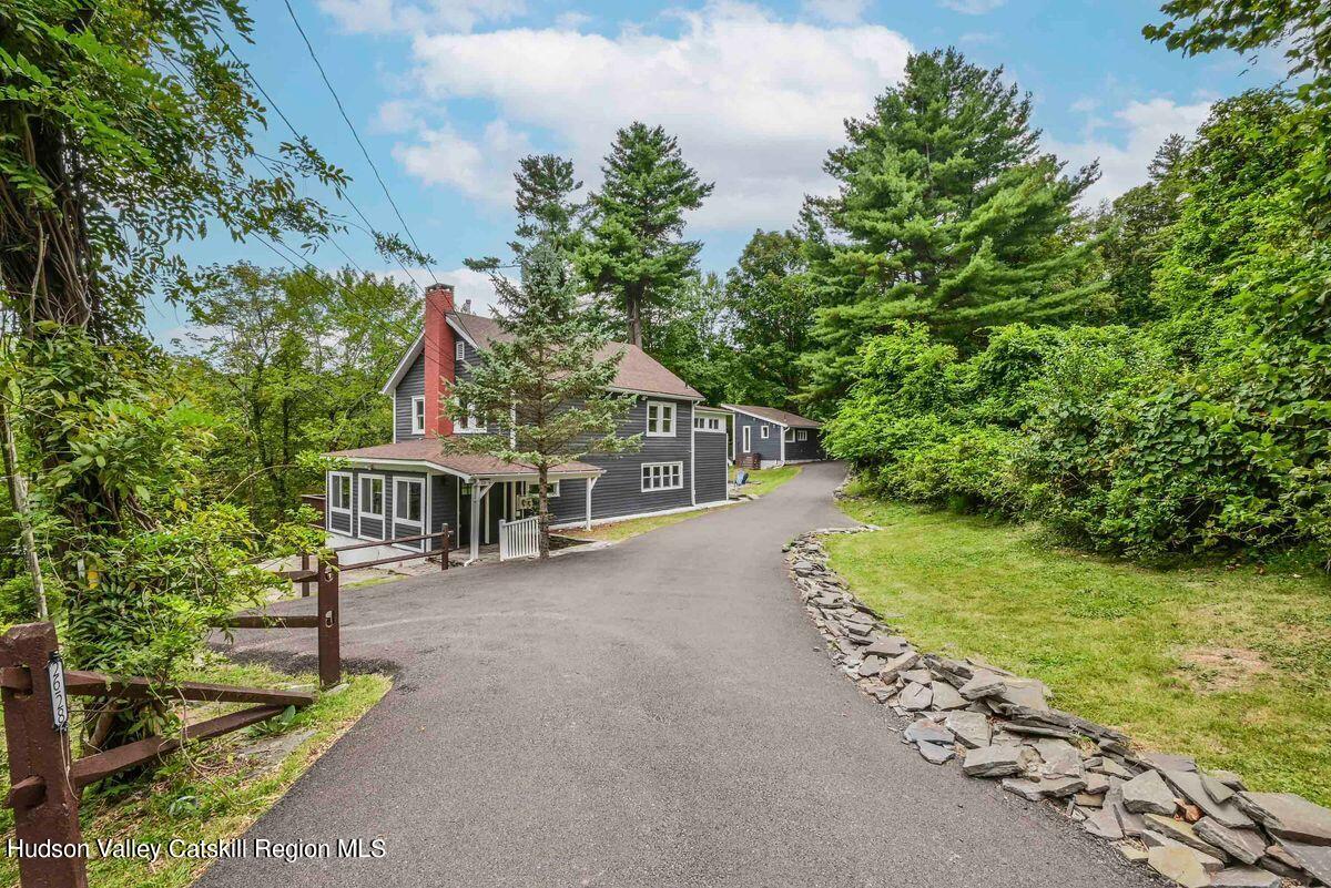 Woodstock, New York, 12498, United States, 4 Bedrooms Bedrooms, ,3 BathroomsBathrooms,Residential,For Sale,1991084