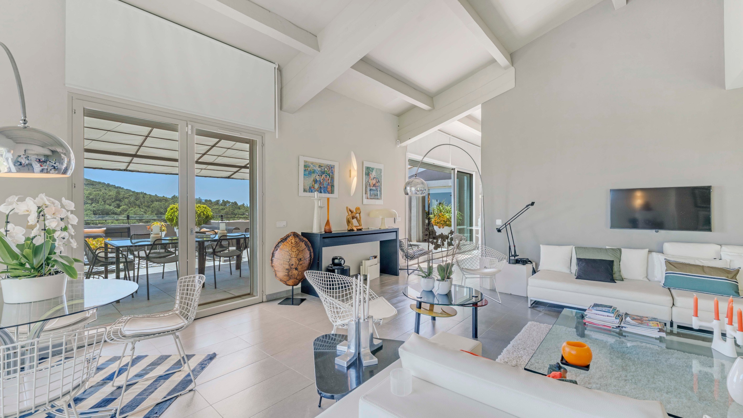  Luxury sea view villa for sale in Grimaud overlooking the Gulf of Saint-Tropez - 物件實景
