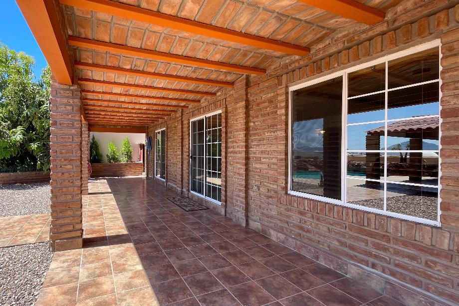 Guaymas, Sonora, 85506, Mexico, 4 Bedrooms Bedrooms, ,2 BathroomsBathrooms,Residential,For Sale,1918784