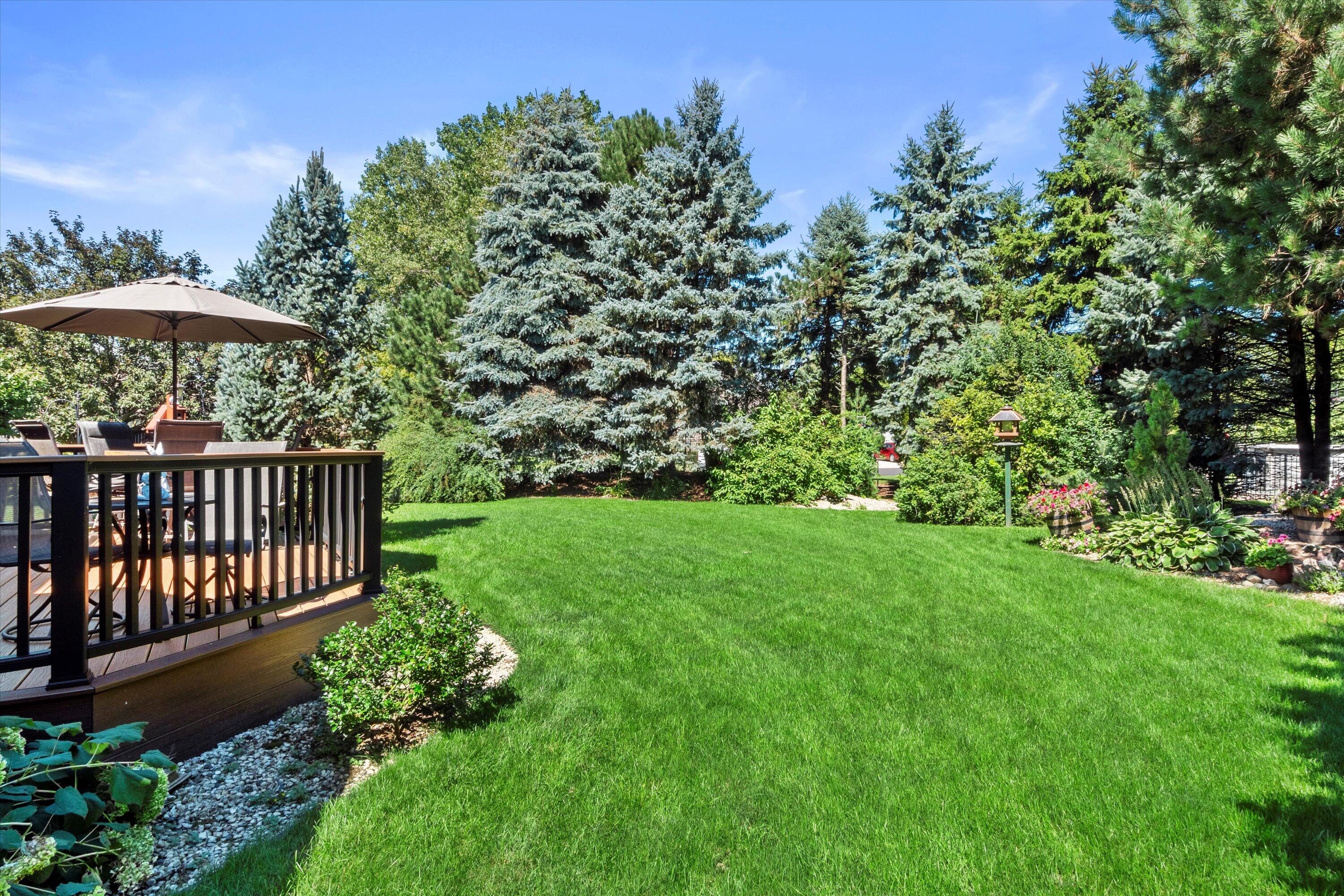 Caledonia, Wisconsin, 53402, United States, 3 Bedrooms Bedrooms, ,3 BathroomsBathrooms,Residential,For Sale,1987324