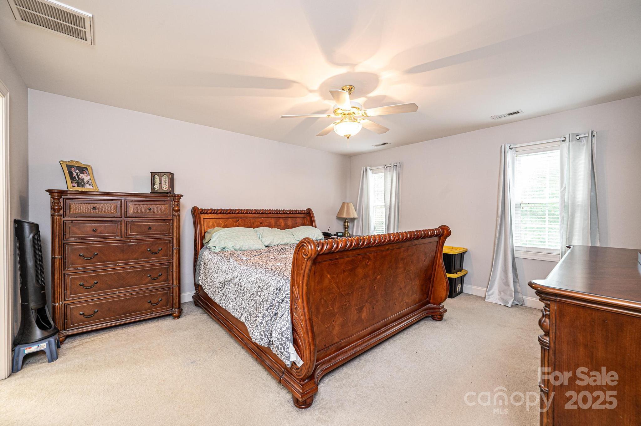 2640 Ironwood Drive, Hickory, North Carolina, 28602, United States, 4 Bedrooms Bedrooms, ,3 BathroomsBathrooms,Residential,For Sale,2640 Ironwood Drive,1635199