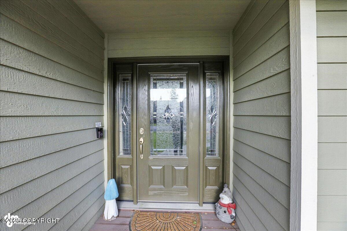 Eagle River, Alaska, 99577, United States, 3 Bedrooms Bedrooms, ,2 BathroomsBathrooms,Residential,For Sale,1936928