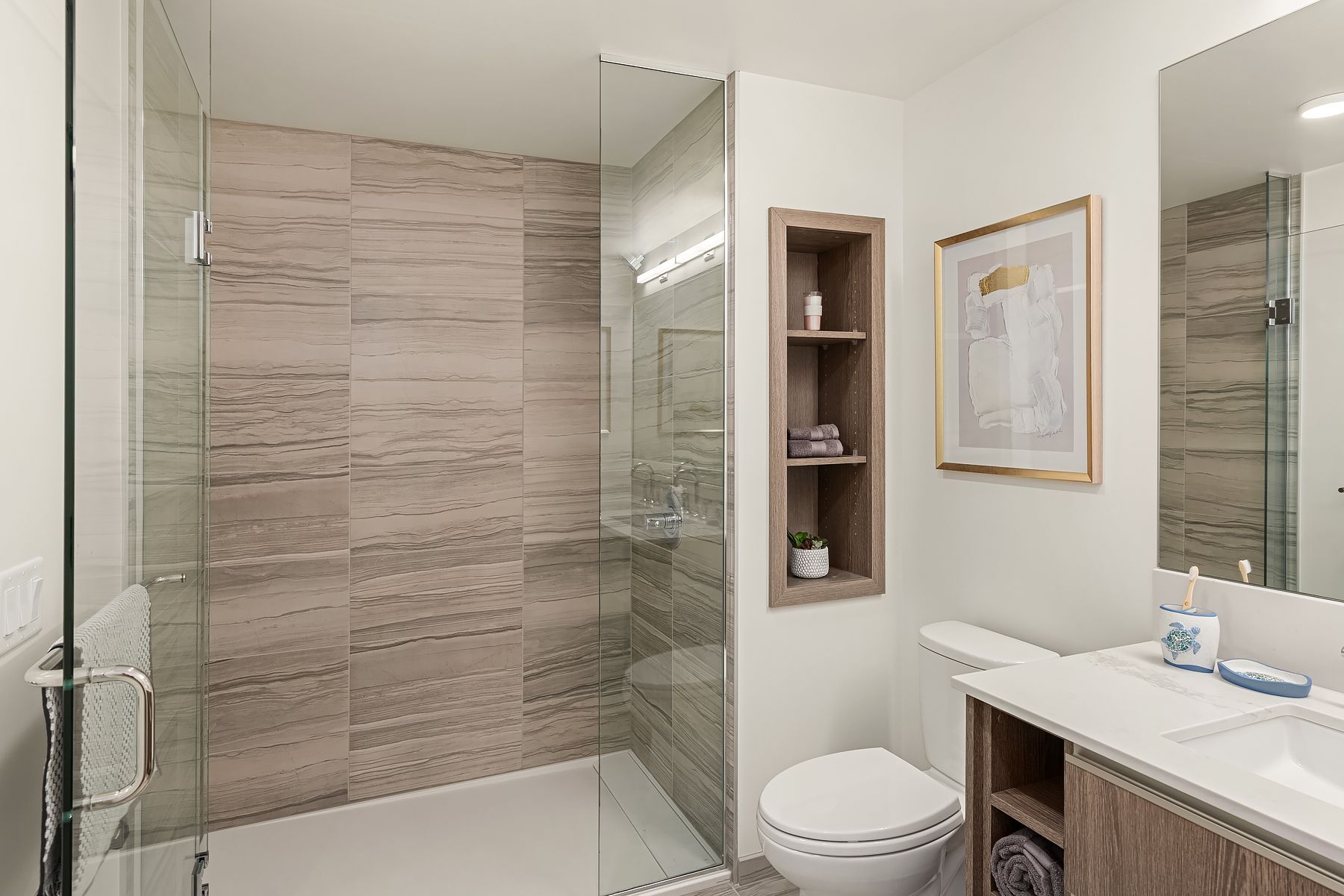 800 Columbia Street Unit #2209, Seattle, WA 98104 - 物件實景