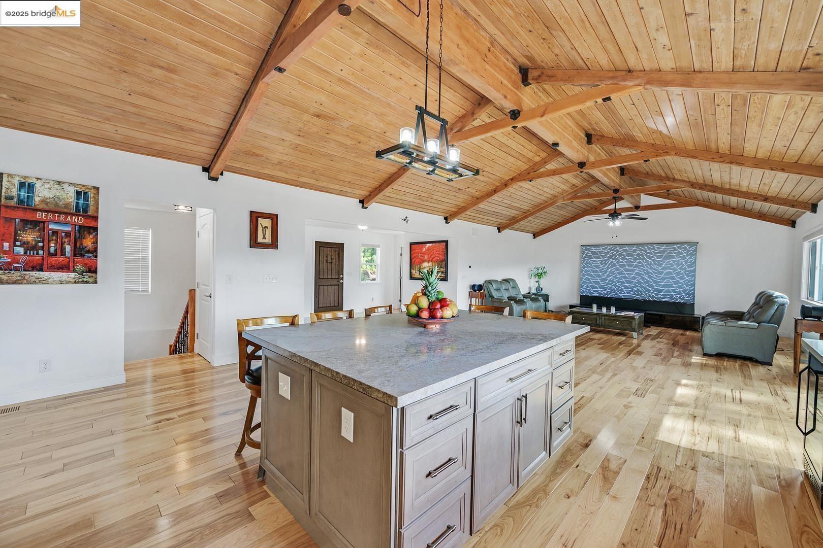 El Sobrante, California, 94803, United States, 4 Bedrooms Bedrooms, ,3 BathroomsBathrooms,Residential,For Sale,1986532