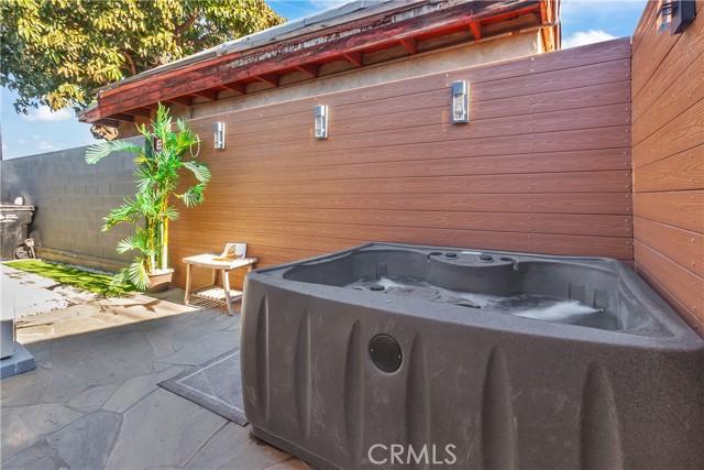 Commerce, California, 90040, United States, 1 Bedroom Bedrooms, ,1 BathroomBathrooms,Residential,For Sale,2015348