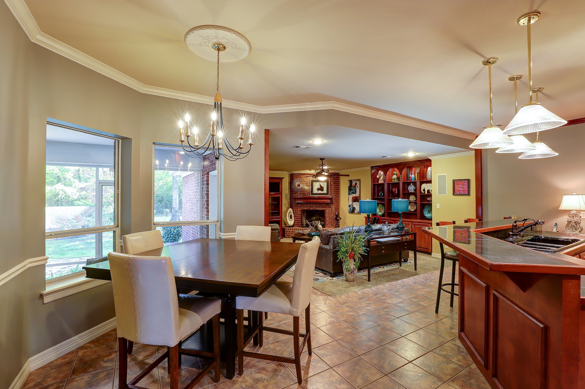 Texarkana, Texas, 75503, United States, 4 Bedrooms Bedrooms, ,4 BathroomsBathrooms,Residential,For Sale,1976684