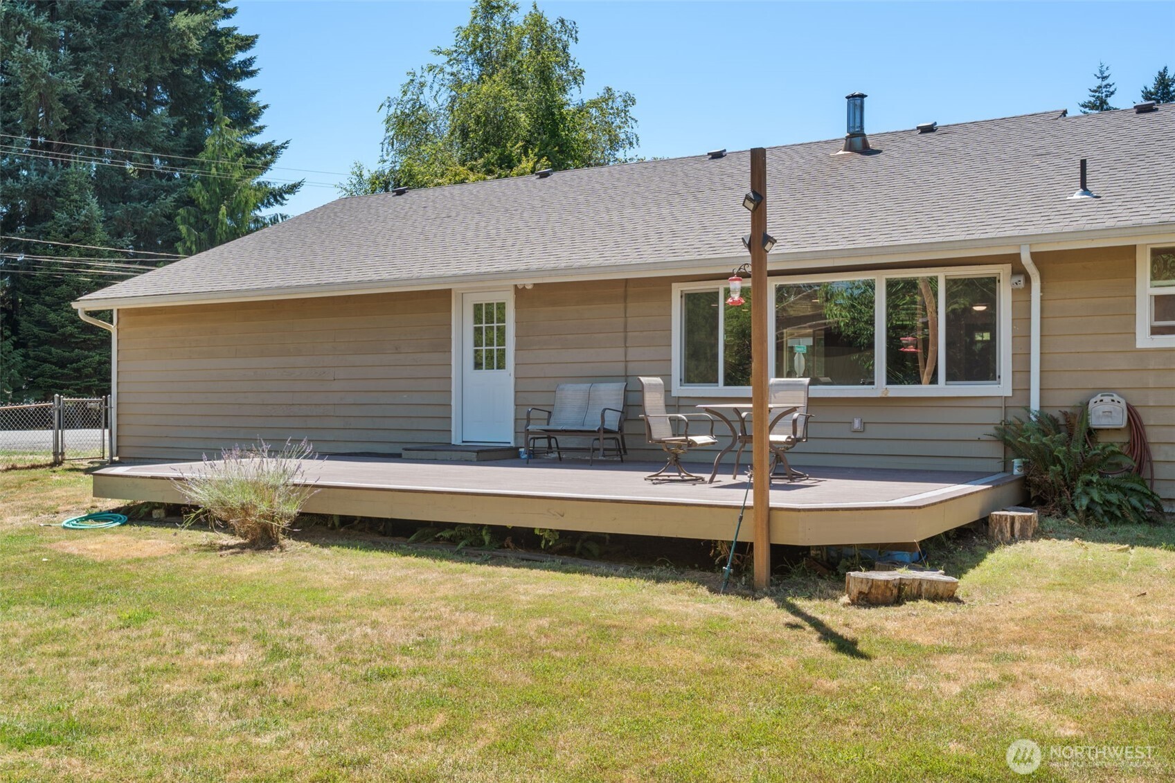 Olympia, Washington, 98512, United States, 3 Bedrooms Bedrooms, ,2 BathroomsBathrooms,Residential,For Sale,1992441