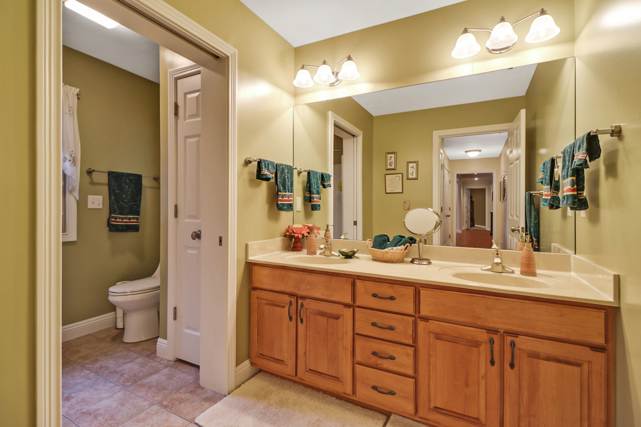 Fairfield Glade, Tennessee, 38558, United States, 3 Bedrooms Bedrooms, ,2 BathroomsBathrooms,Residential,For Sale,1945006