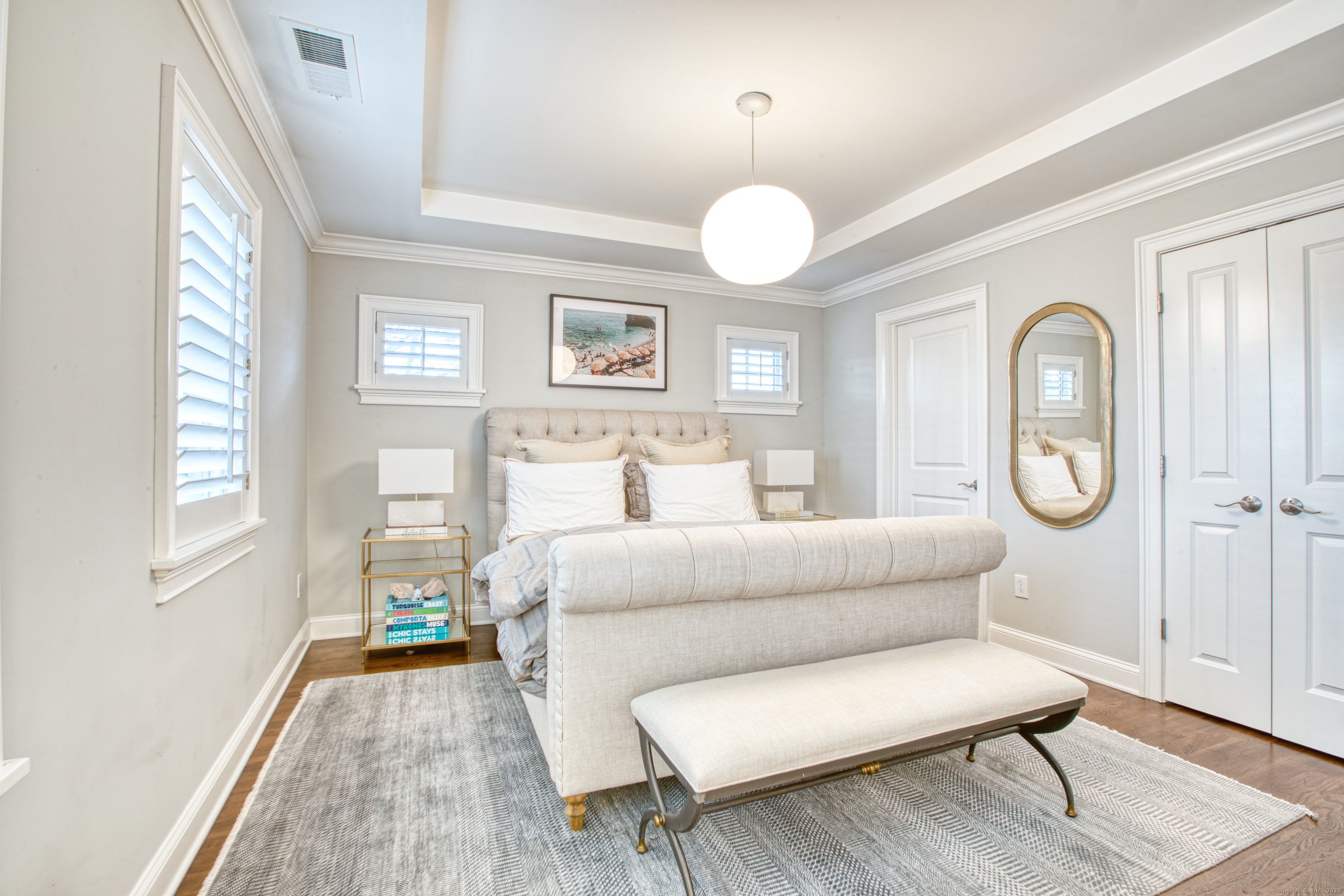 Greenwich, Connecticut, 06807, United States, 4 Bedrooms Bedrooms, ,4 BathroomsBathrooms,Residential,For Sale,1994508