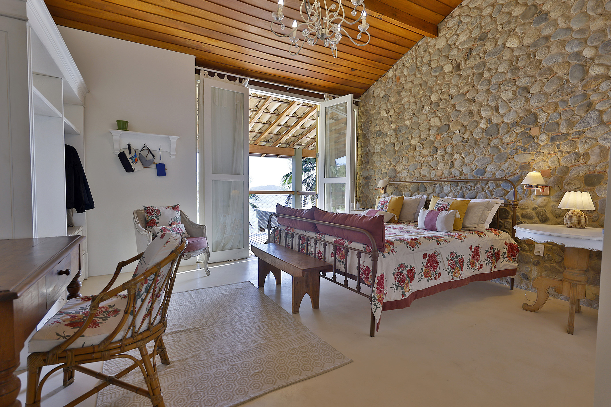  Beachfront house with a swimming pool and a gym - 物件實景