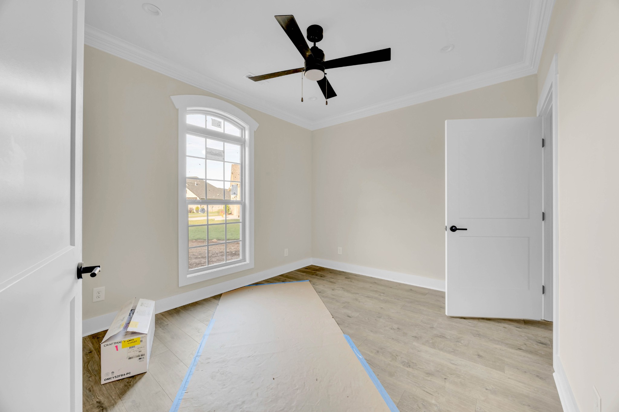 Clarksville, Tennessee, 37043, United States, 3 Bedrooms Bedrooms, ,2 BathroomsBathrooms,Residential,For Sale,1879321