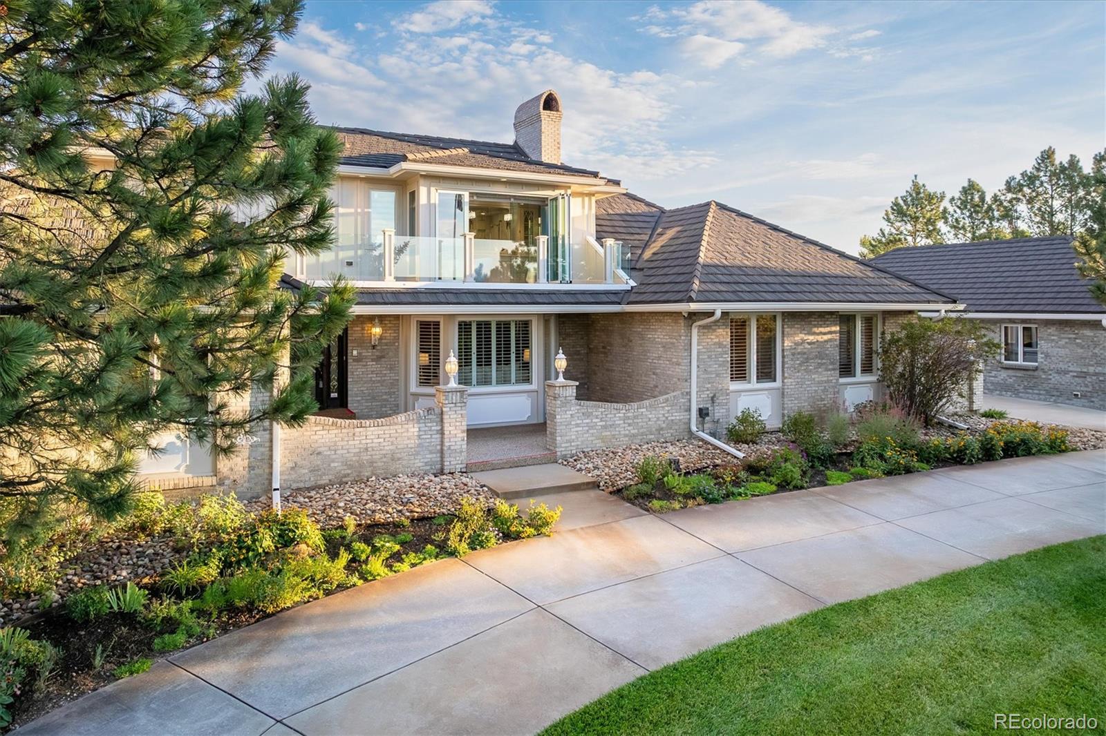 Centennial, Colorado, 80016, United States, 6 Bedrooms Bedrooms, ,4 BathroomsBathrooms,Residential,For Sale,1940890