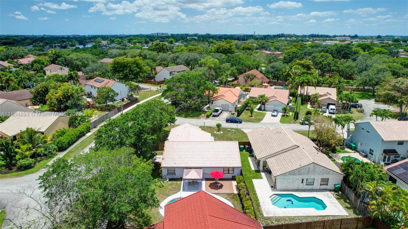 Cooper City, Florida, 33026, United States, 3 Bedrooms Bedrooms, ,2 BathroomsBathrooms,Residential,For Sale,1827965