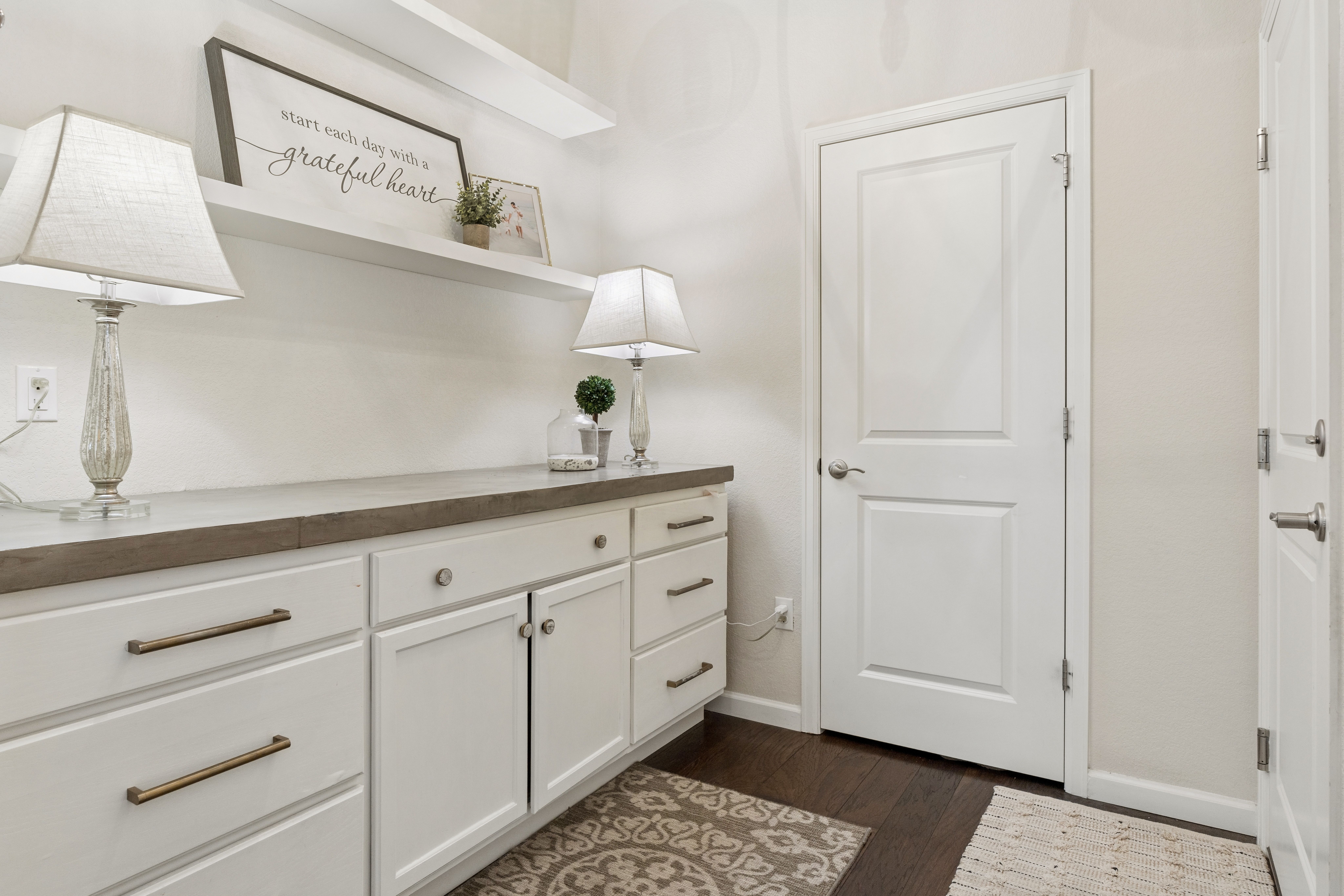  A beautifully appointed two-story home in the desirable Blackstone Country Club. - 物件實景