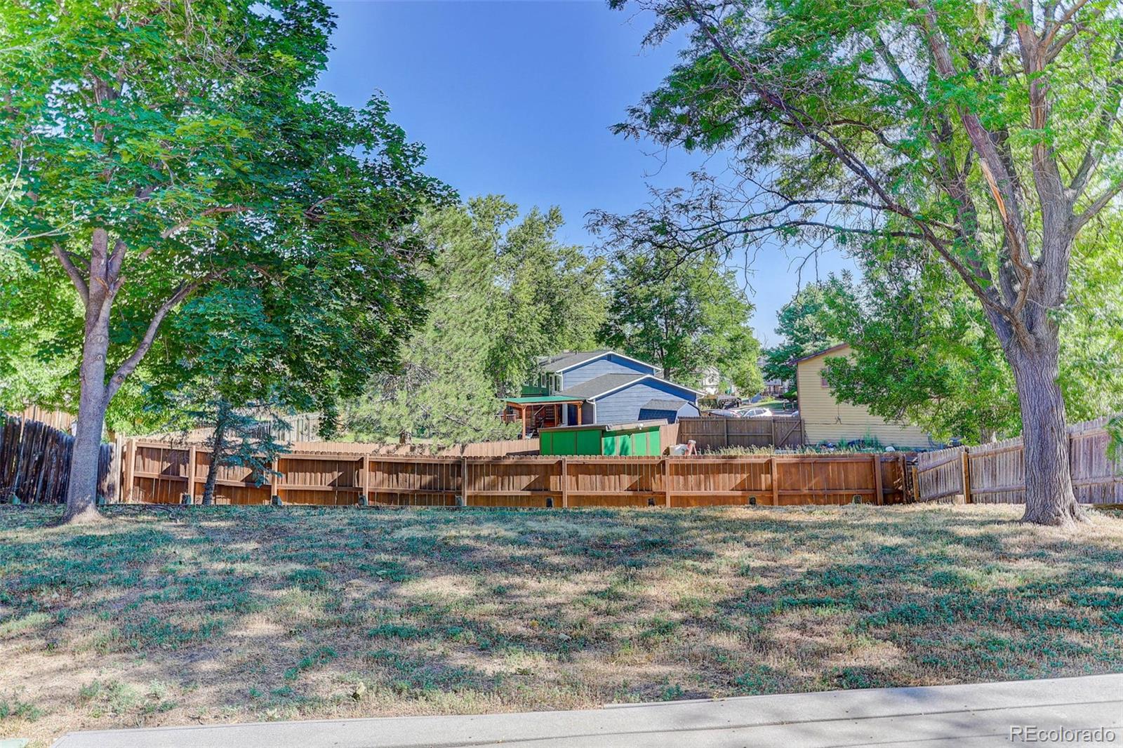 Littleton, Colorado, 80123, United States, 3 Bedrooms Bedrooms, ,1 BathroomBathrooms,Residential,For Sale,1766887