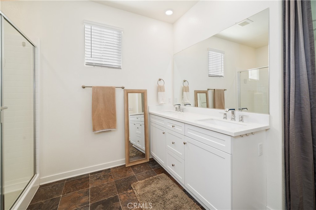 Upland, California, 91786, United States, 3 Bedrooms Bedrooms, ,3 BathroomsBathrooms,Residential,For Sale,2033224