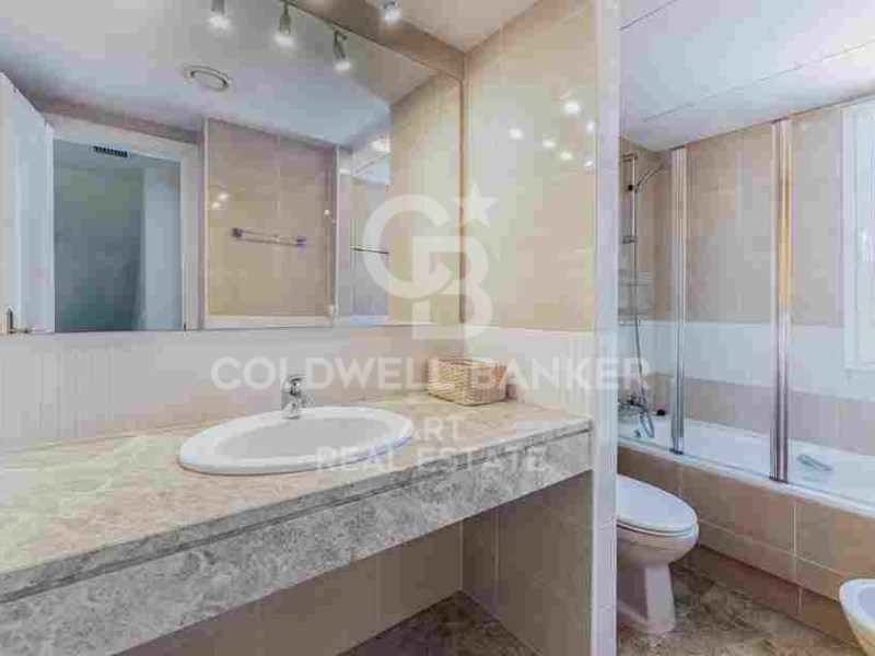 Marbella, Andalusia, ES, 3 Bedrooms Bedrooms, ,3 BathroomsBathrooms,Residential,For Sale,1767778
