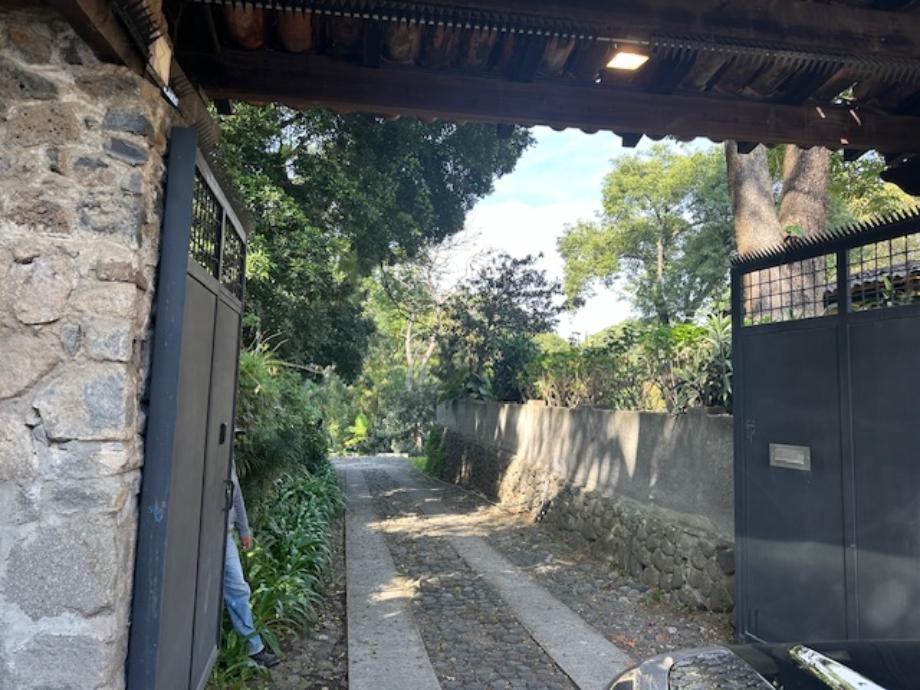 Cuernavaca, Morelos, 62130, Mexico, 7 Bedrooms Bedrooms, ,7 BathroomsBathrooms,Residential,For Sale,1746489