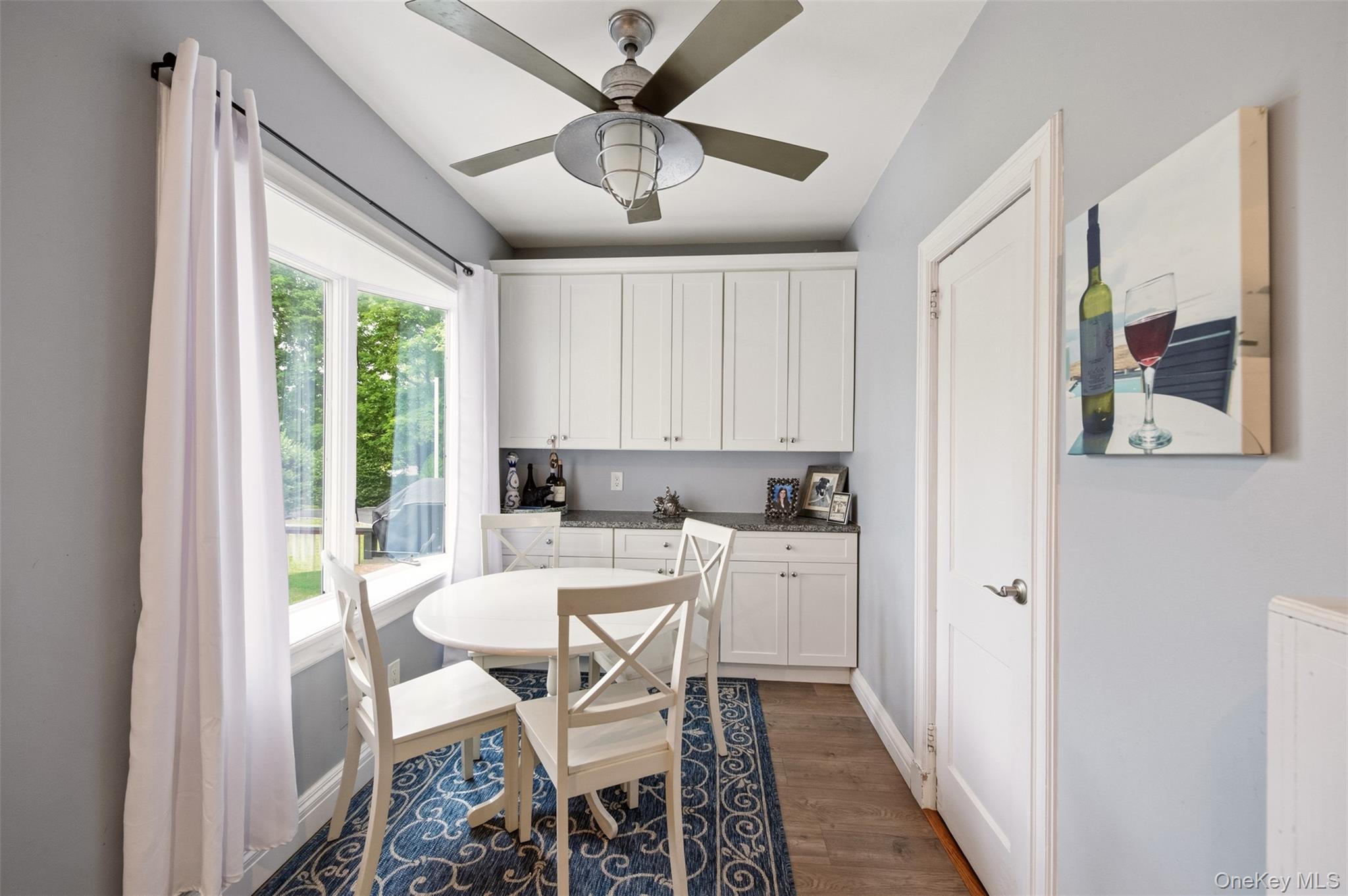  863 Lake Road, Huntington, NY, 11743 - 物件實景